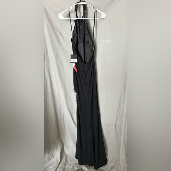 Mac Duggal 26533 NWOT HIGH SLIT HALTER GOWN W/ RHINESTONE ACCENTS - Picture 5 of 8